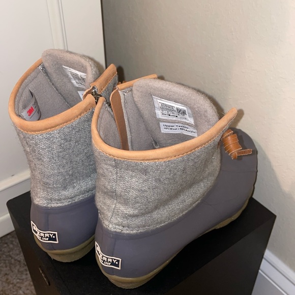 Rain Boots - Women’s Sperry - Picture 3 of 3